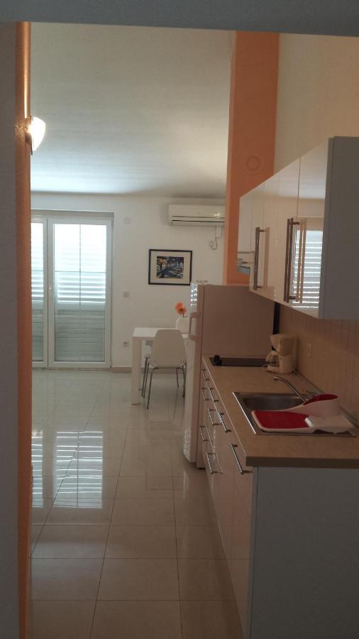 Apartments Irena Vodice Exterior photo