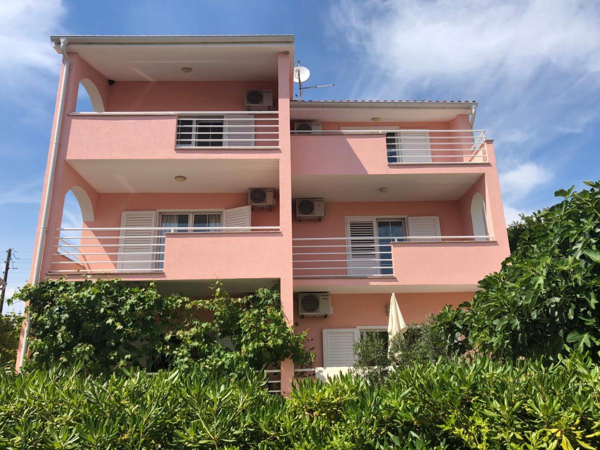 Apartments Irena Vodice Exterior photo